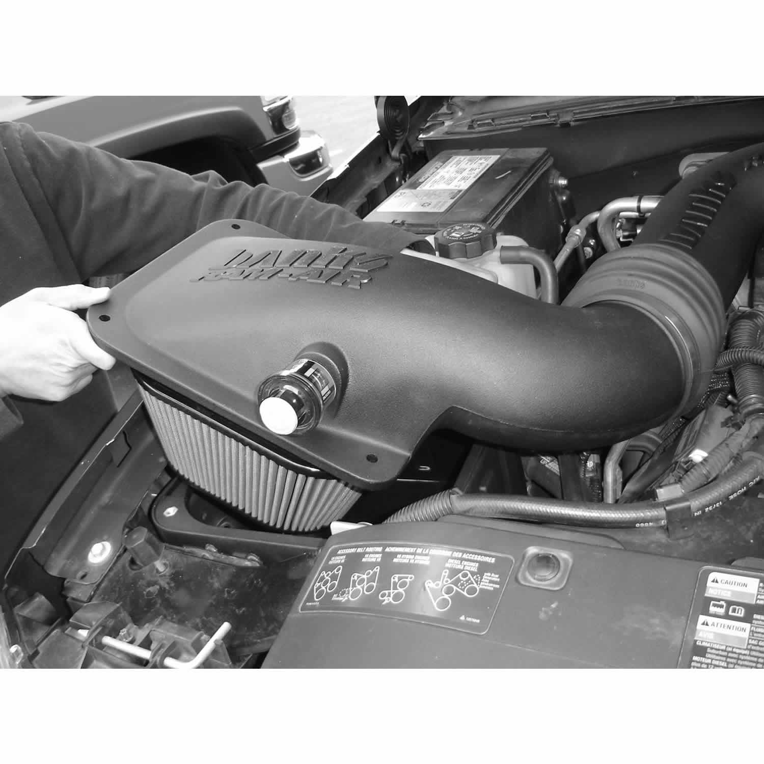 Ram-Air Cold-Air Intake System Oiled Filter 04.5-05 Chevy/GMC 6.6L LLY Banks Power