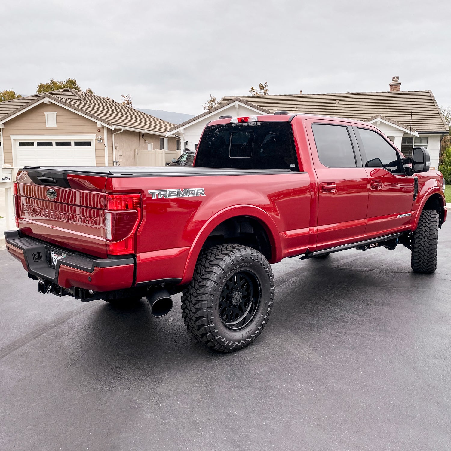 Monster Exhaust System 5-inch Single Exit Black Tip 17-24 Ford F250/F350/F450 6.7L Banks Power